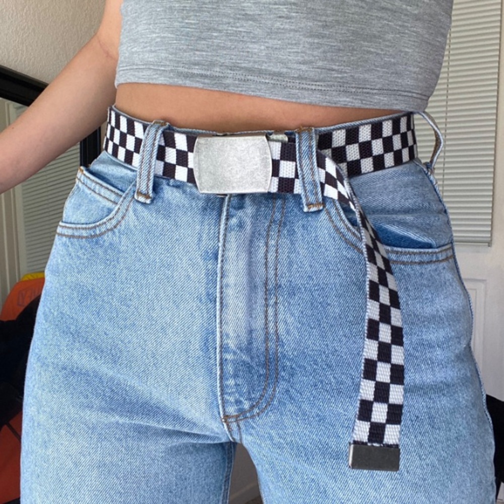 BRANDY MELVILLE CHECKERED BELT